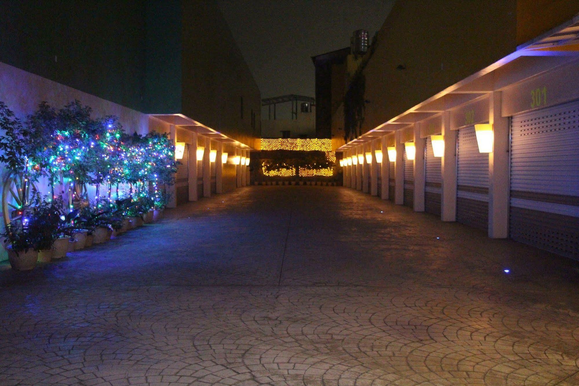 Qin Hai Motel Nantou Exterior photo